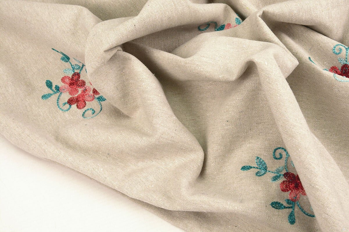tkanina len z bawełną haftowana